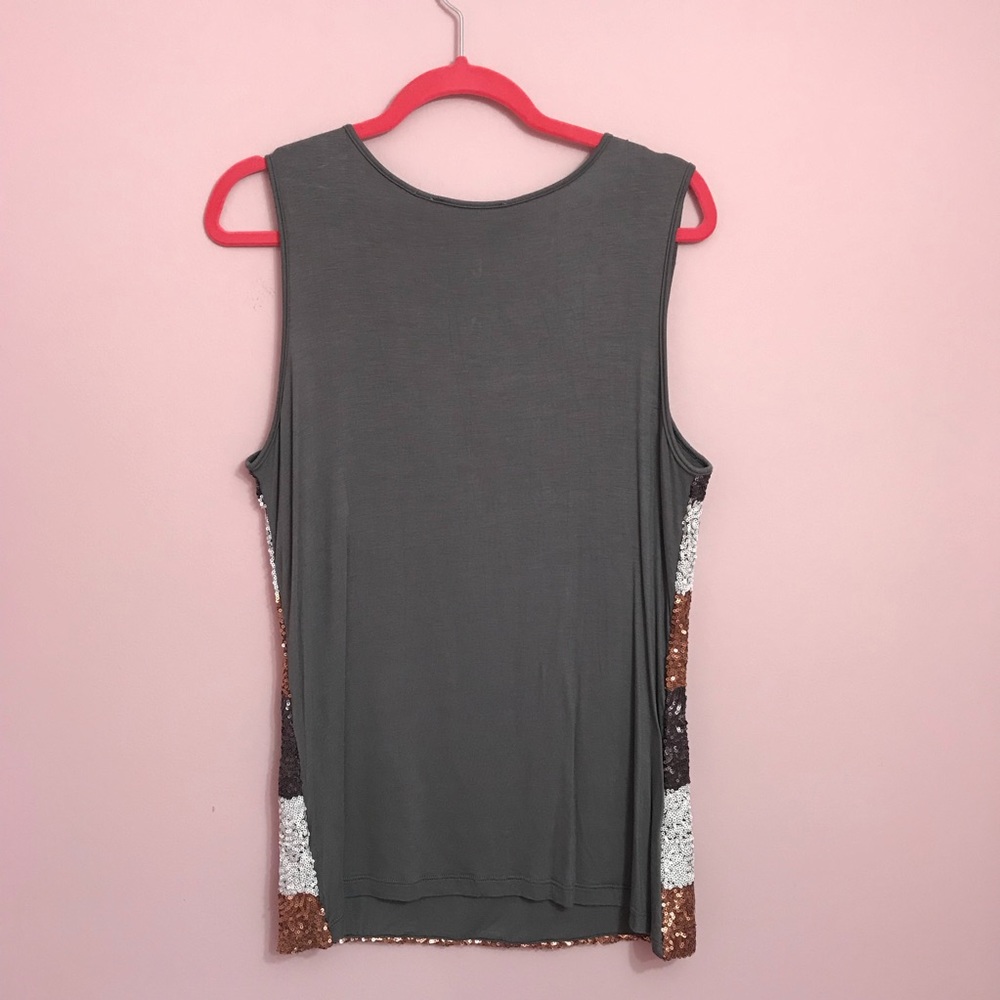 HAANI Sequins Top - Picture 2 of 4